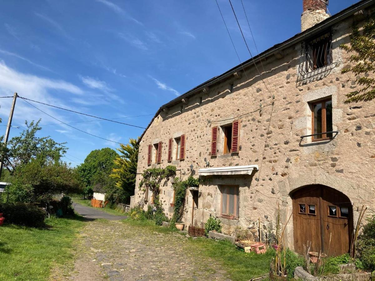 Auberge Paysanne Loubaresse  エクステリア 写真